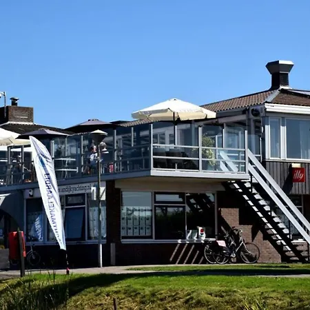 Tinyfloat Andijk Villa Exterior photo